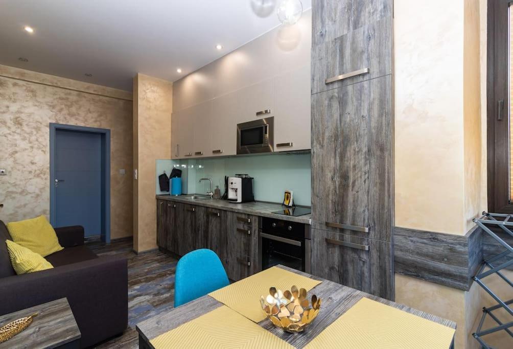 Unique Central 1 Bedroom Flat София Экстерьер фото